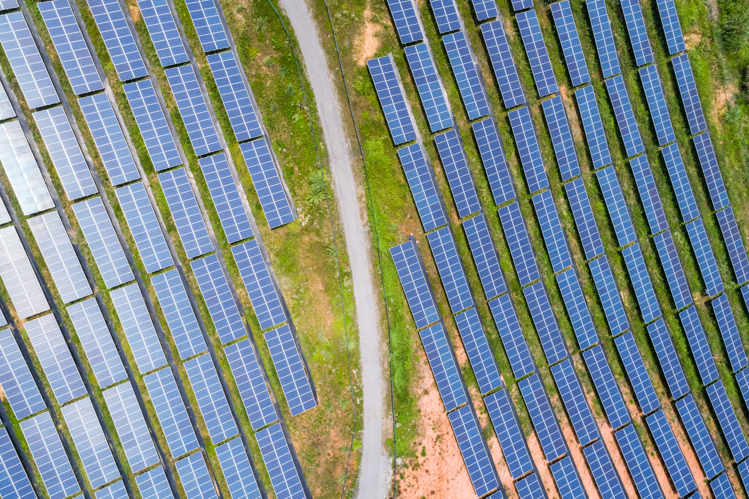 Energía solar térmica en Castellón: calienta tu hogar y ahorra todo el año