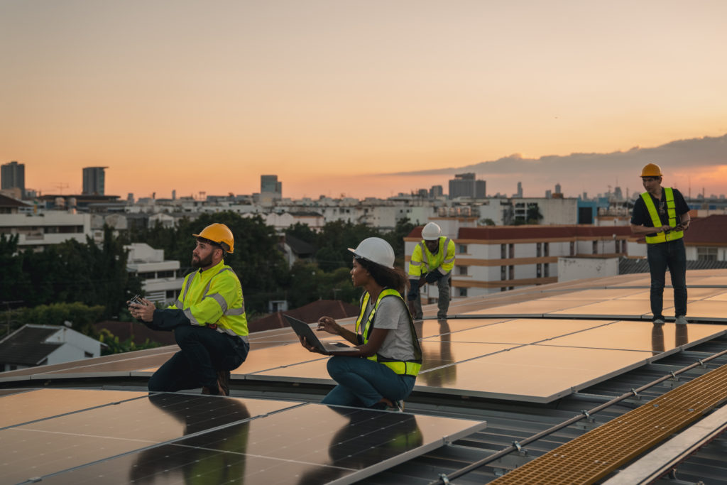 Climatización sostenible con energía solar térmica: ideal para hogares y empresas